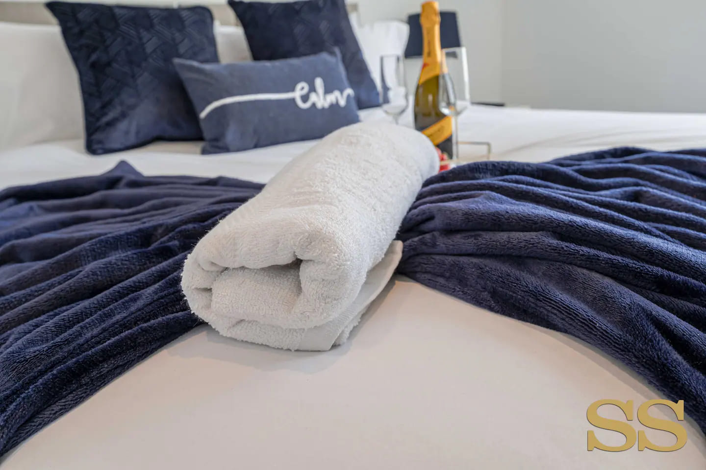 luxurious-one-bedroom-flat-boscombe-17